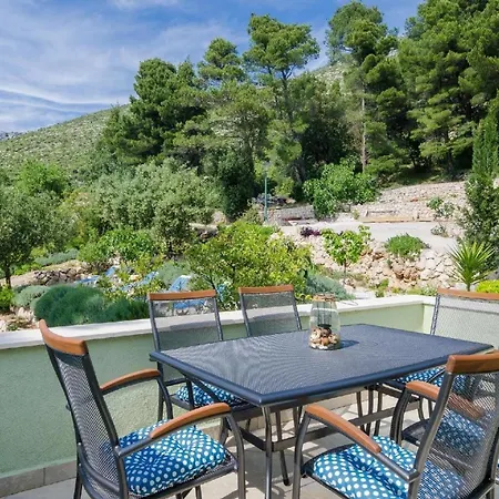 Apartment Ferienwohnung Fuer 5 Personen Ca 65 Qm In Stankovic Bei Orebic, Dalmatien Sueddalmatien Jurjevic